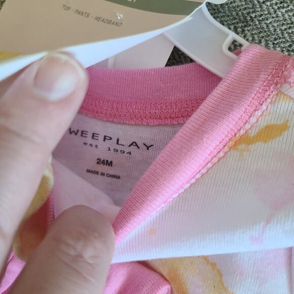 Weeplay 3 piece layette set queen tie dye in Size 24 months - Picture 3 of 8